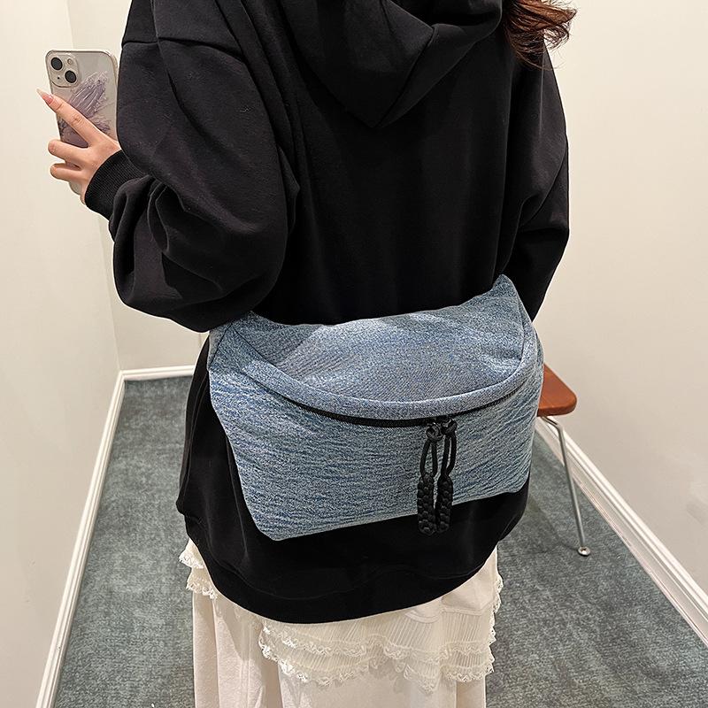 Casual Trend Large Capacity Denim Breast Bag Fanny Bag Crossbody Bag Fashion Versatile Mobile Phone Bag