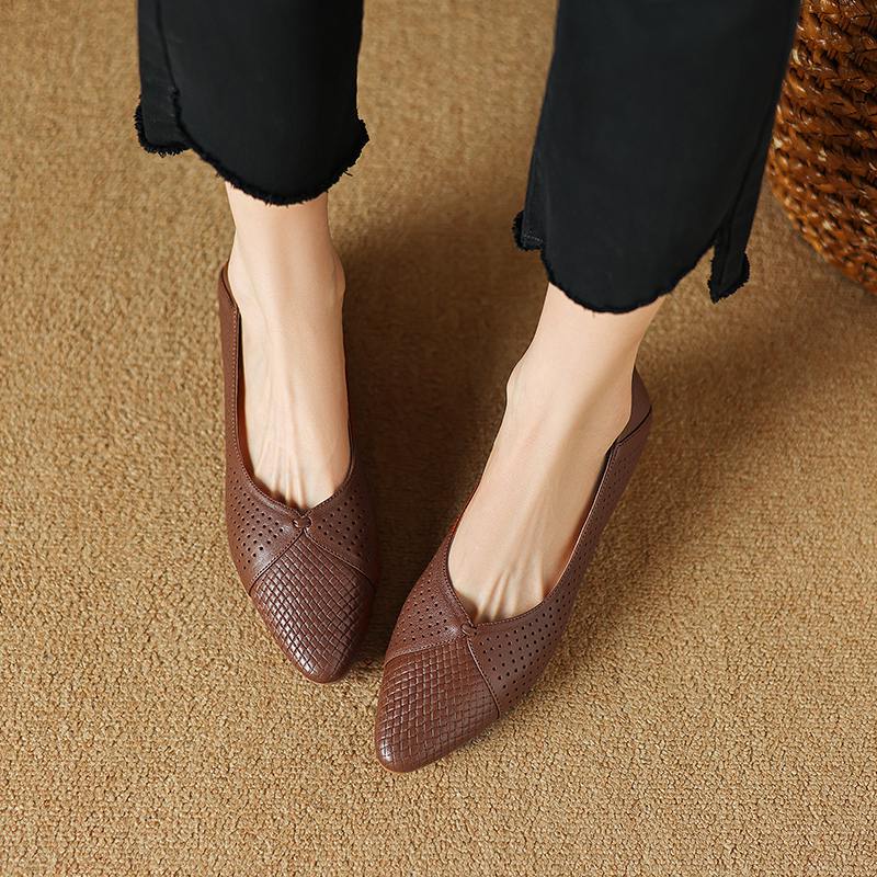 Krazing Pot Schafsleder Frühling Sommer Größe 41 Dicke Niedrige Absätze Damen Spitz Zehenbereich Hohle Dekoration Atmungsaktiv Slipper Pumps