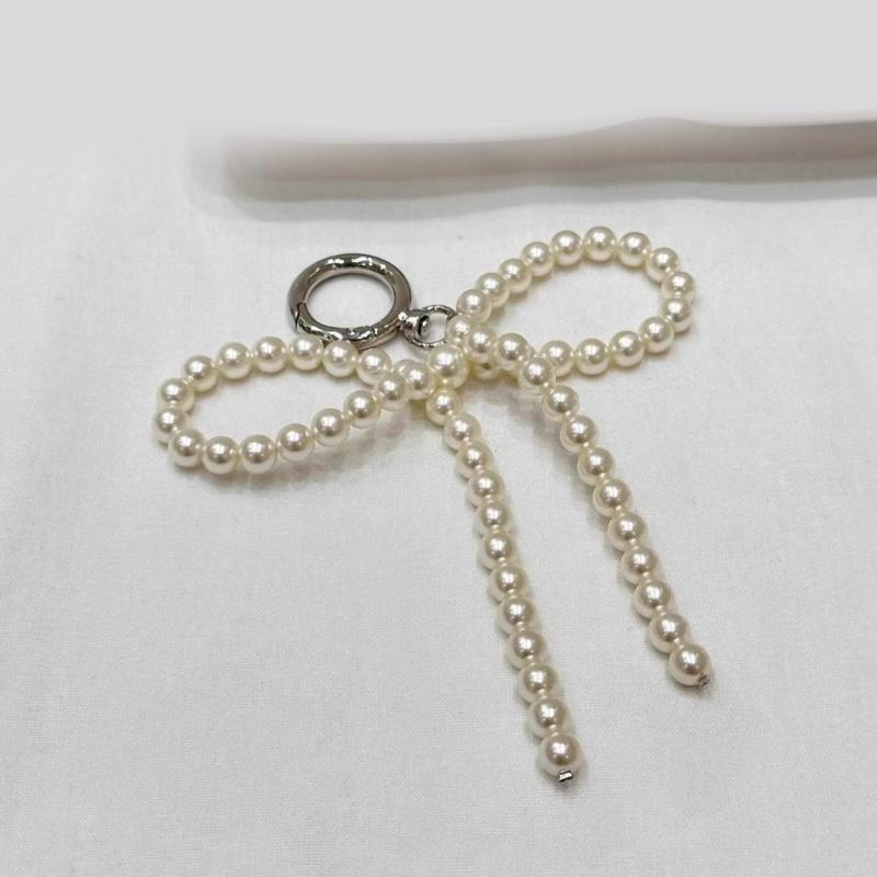 Fashion Pearl Bowknot Keychain Pendant Sweet Cute Hanging Decorations Keyring Charm for Purse Bag Backpack Handbag