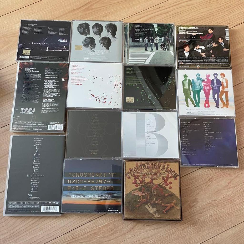 [GEBRAUCHT] CDs und DVDs der fünfköpfigen Gruppe TVXQ