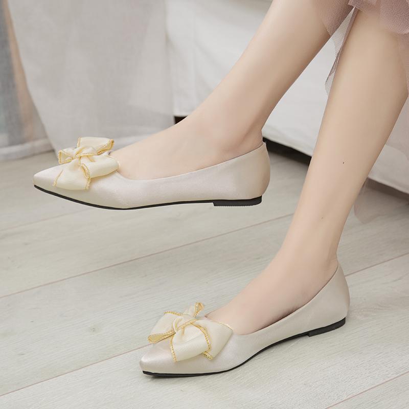 Fashion Bow-Knot Shoes Woman 2024 Shallow Mouth Casual Female Sneakers Flats Pointed Toe Butterfly New Wedding Dress Fabric Rubber