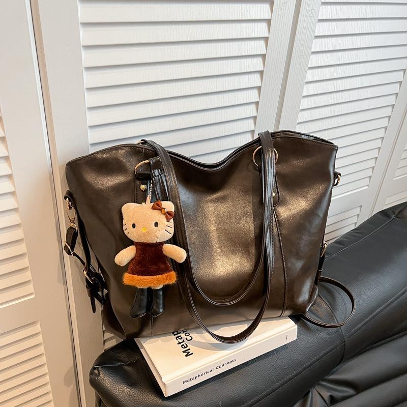 

Retro large-capacity underarm bag women s 2025 new trendy fashion tote bag high-end shoulder commuter bag single bag