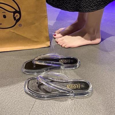 Transparent Outer Wear Non-slip Beach Casual Sandals Fashionable Versatile Flip-flops Women's Summer 2025 New Internet Celebrity Crystal