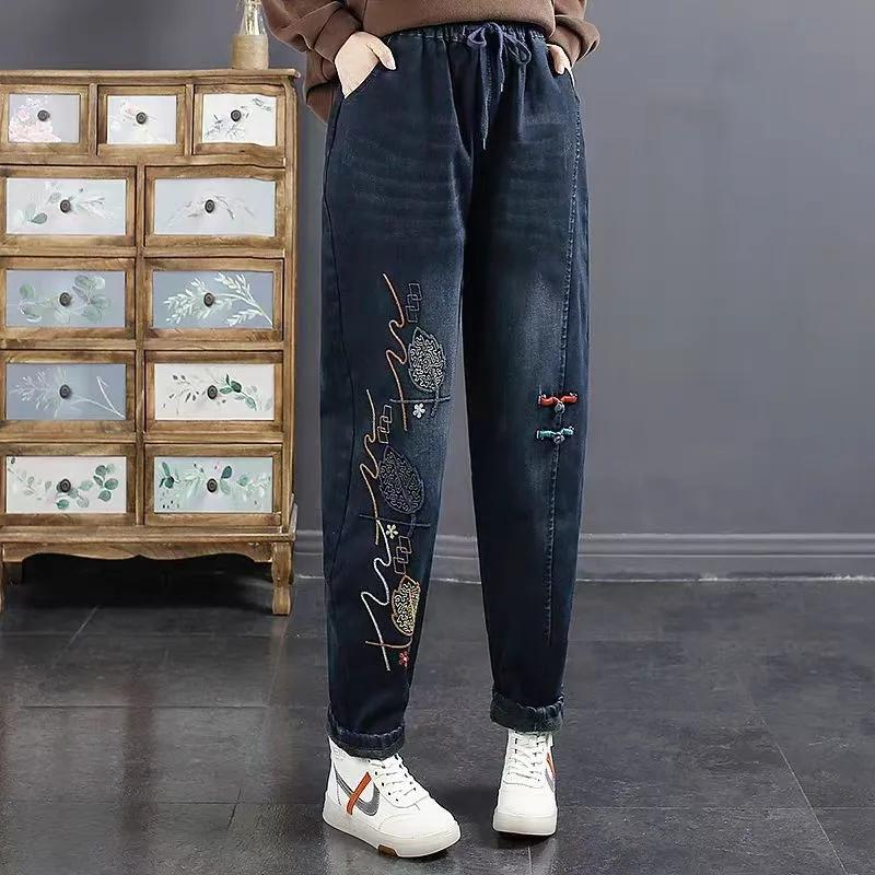 Jeansy z haftem Jeansy damskie Retro Literackie Aksamitne Wyściełane Wysokie Talie Damskie Ciepłe Luźne Codzienne Jeansy Jesień Plus Size