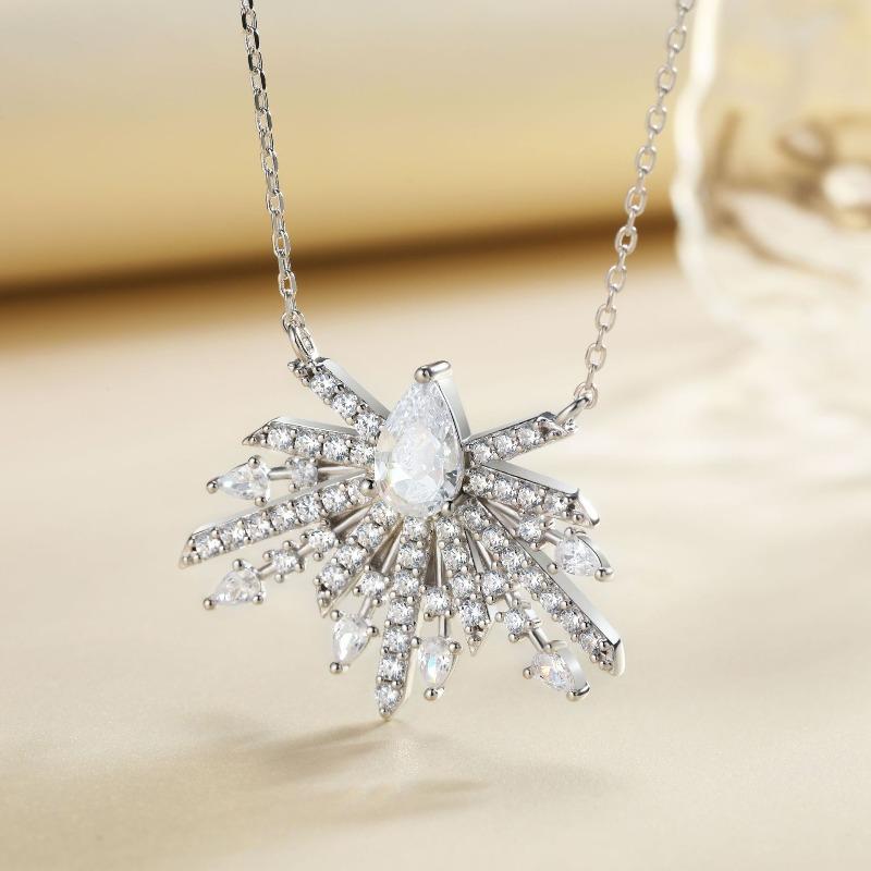 Jewelry S925 sterling silver zircon necklace high-end sense European and American fashion collarbone chain women's big-name silver jewelry