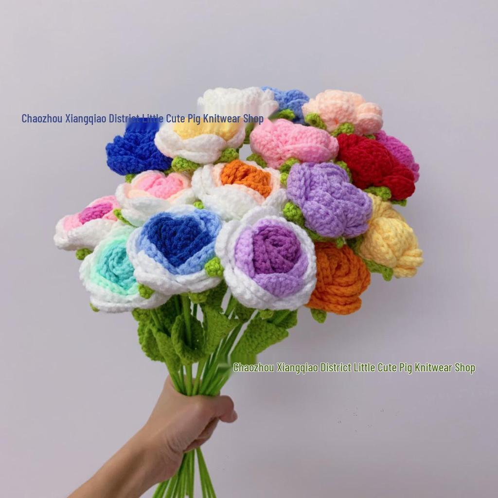 Hand-Knitted Gradient Rose Crochet Bouquet - Preserved Artificial Flowers Valentine's Gift