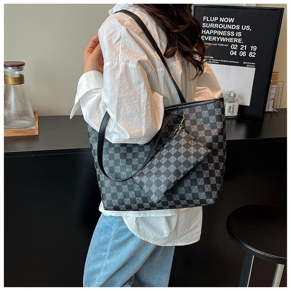Printing Texture Small Hanging Bag Large Capacity Korean Version Of Casual Commuting Fashion Shoulder Handheld Tote Bag