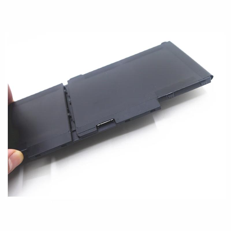 

DELL RJ40G 63Wh Laptop Battery