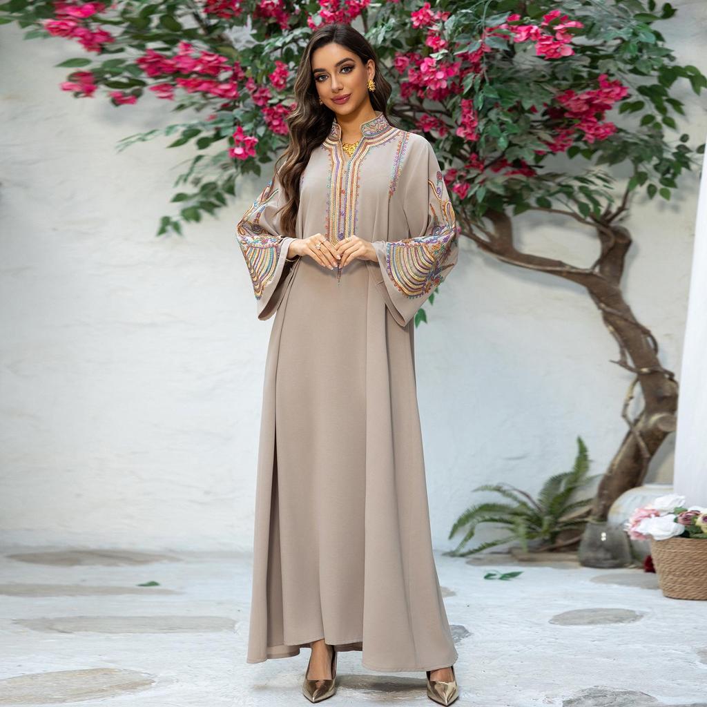 AB420 Middle East Women's Embroidered Cord Muslim Pullover Dress