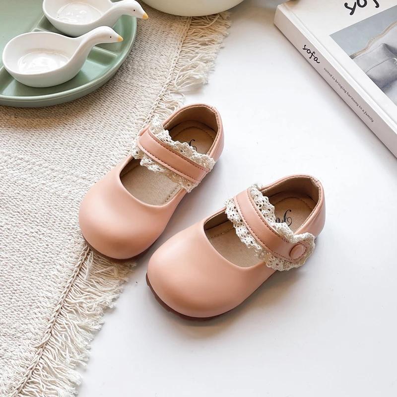 

Туфли Мэри Джейн для маленьких девочек для вечеринки, свадьбы, мягкие, для малышей, детские кожаные туфли с кружевом, принцесса, милые детские балетки, весна 2025, новинка 21 розовый