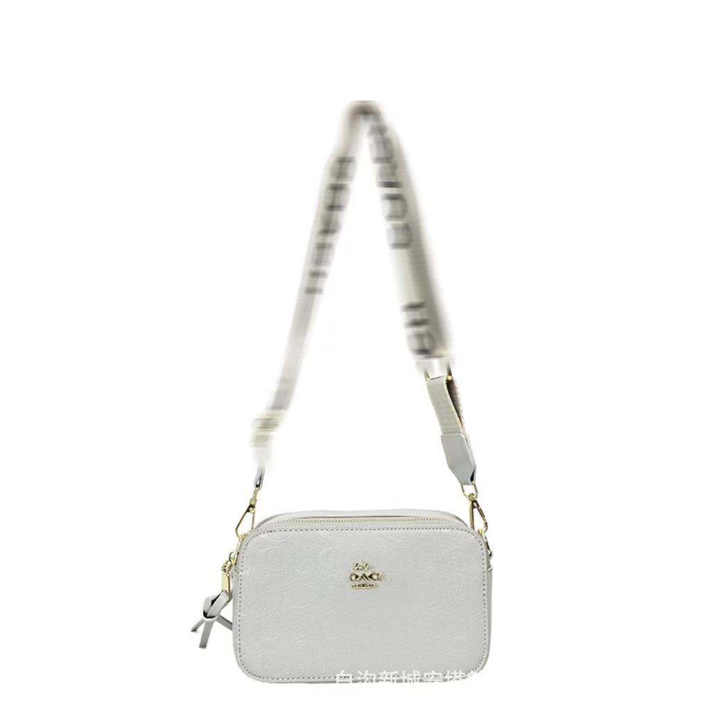 High-Quality Women's Crossbody Camera Bag - Trendy, Versatile Candy Color with Niche Design