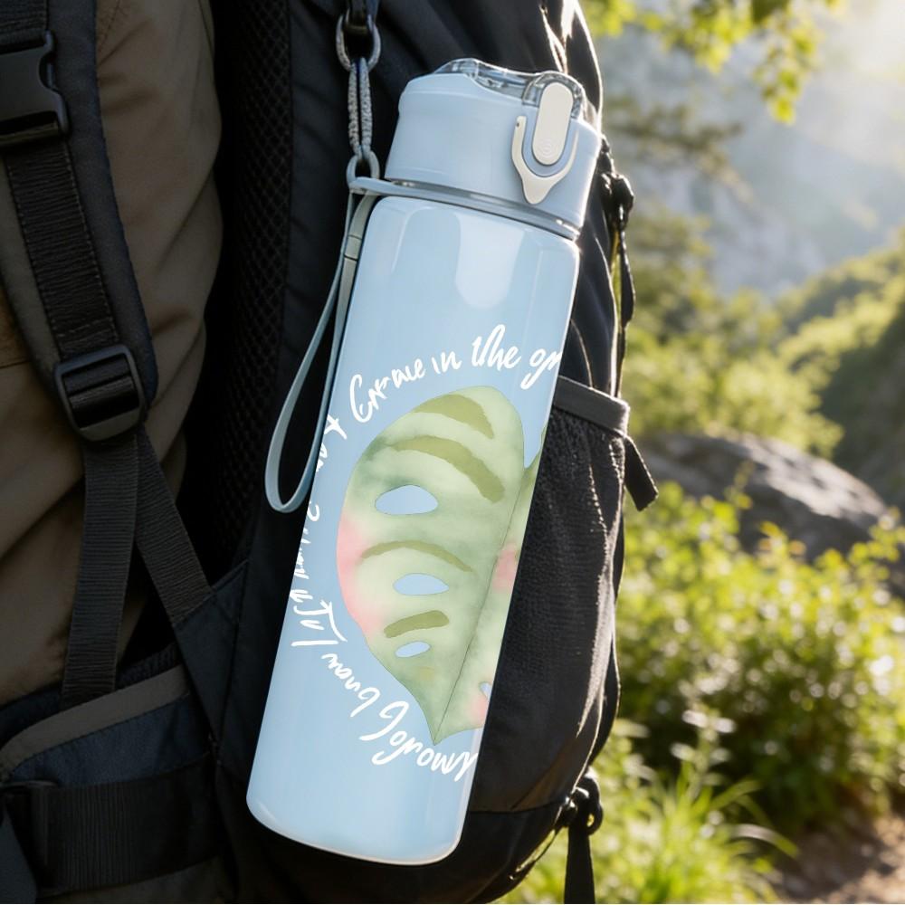 1PC Monstera Leaf Minimal Art 750ml Color Plastic Sports Water Bottle Leakproof Flip Straw Lid Suitable for Sports Office Home Use