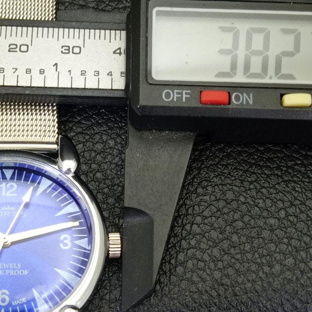REFURBISHED VINTAGE HAND-WINDING SWISS MENS BLUE COLOR DIAL WATCH a700802-5 R205a-a700802