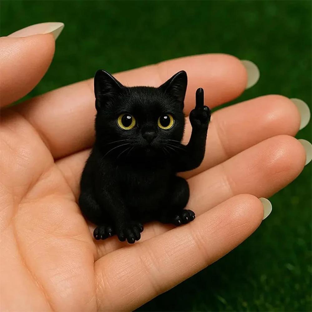 Novel Resin Animal Statue Mini Middle Finger Animal Ornament Model Frog Cats Handmade Art Decor Sculpture Table Decoration Gift
