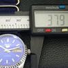 MENS VINTAGE SEIKO 5 AUTOMATIC REFURBISHED JAPAN BLUE COLOR DIAL WATCH a440594-4 Sk-a440594