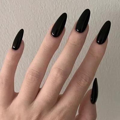 24ks špičaté černé náplasti na nošení nehtů Jednobarevné DIY umění Umělé nehty na umělé nehty Dívka Umělé nehty s nástroji na nošení