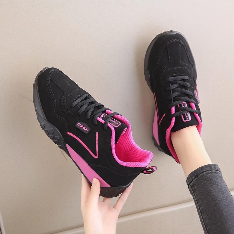 Non-slip stepping on shit s**t sole old ******* sports shoes women's ****** and autumn velvet lightweight leather casual travel shoes mother shoes