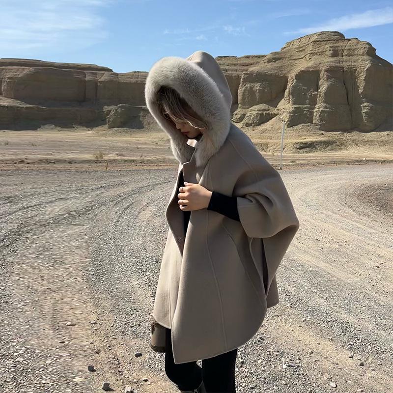 

Women s Double-Sided Cashmere Cape Coat with Fox Fur Collar, 100% Wool Hooded Jacket for Autumn/Winter. One Size верблюд