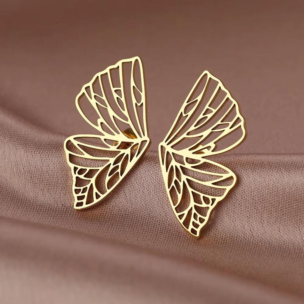 Hallowout Butterfly Earrings Stud Left Right SIde Gold Insect Girs Fashion Post Earrings Lovely Women Fashion Jewelry
