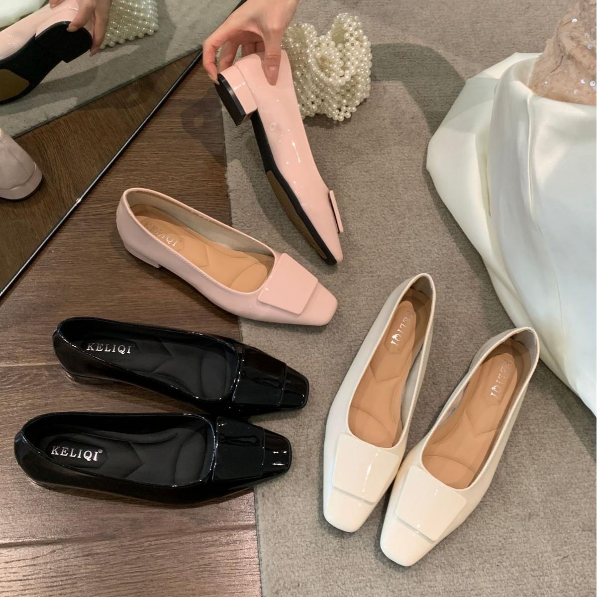 

2025 spring new square head patent leather foot cover niche shallow mouth Mary Jane commuter work thick heel women s single shoes 39 бежевый