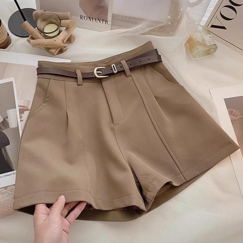 Women's High-Waisted White Wide-Leg Shorts - Versatile and Casual for Spring/Summer 2025