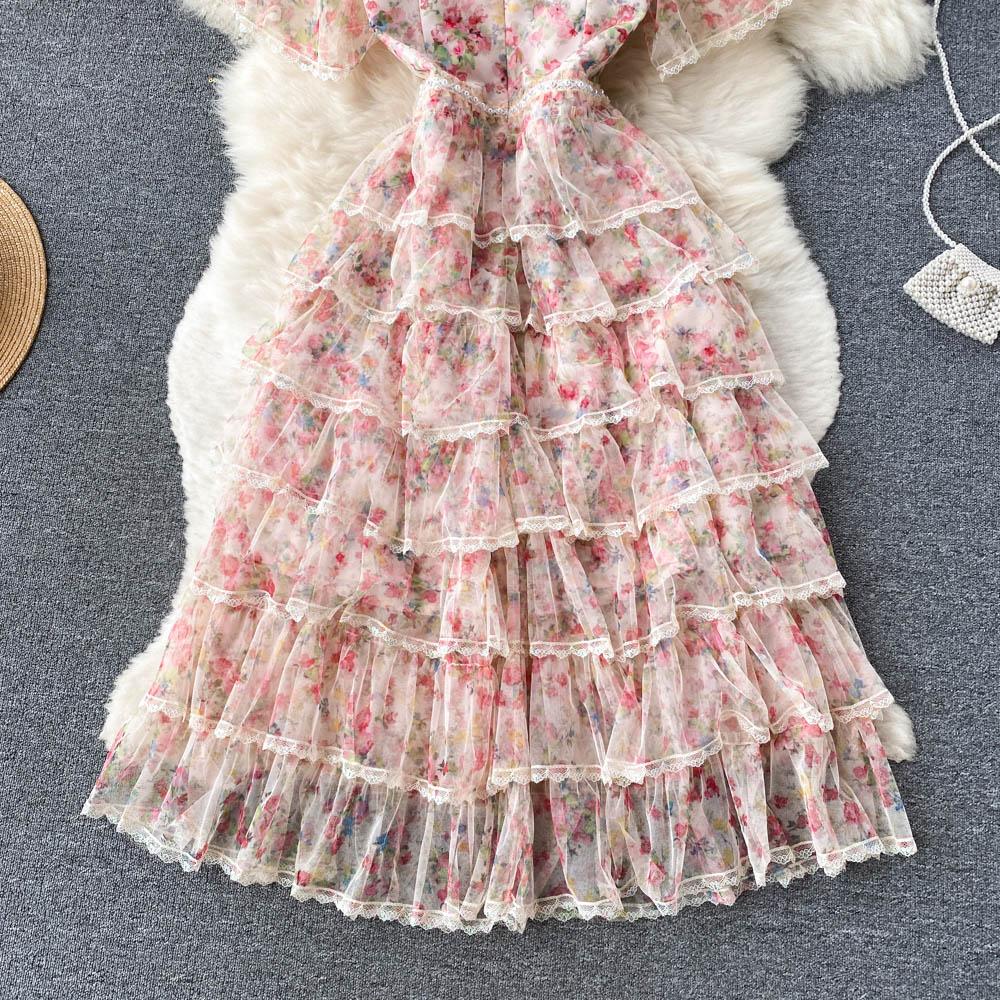 Summer Runway Nádherný květinový potisk Společenské šaty Dámské Holiday Flare Rukáv Výstřih do V Korálky Kaskádové volánky Síťované Krajky Ozdoby Dortové šaty