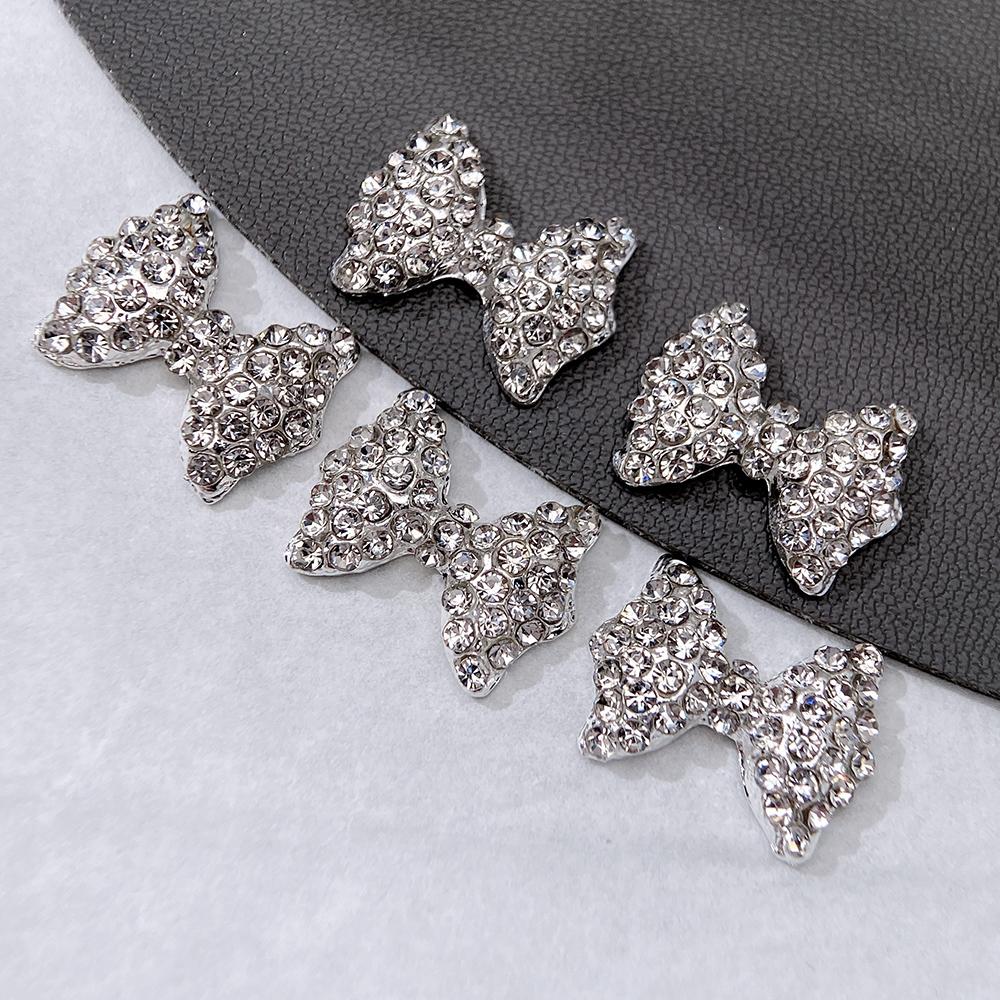 5 Stück lila Diamant-Nagelkunst-Zubehör mit großer Schleife für Nagelkunst-Kreationen