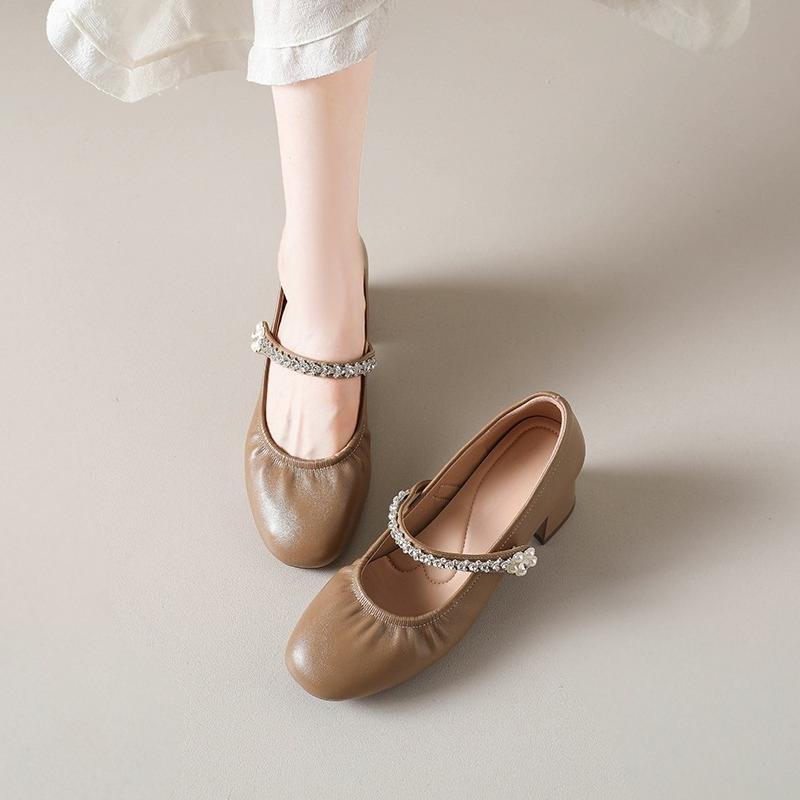 Modische Damenschuhe im exquisiten französischen Stil mit klobigem Absatz - Herbstliche Sandalen mit quadratischer Zehenpartie, kleinem Charme, modisch, Business-Casual