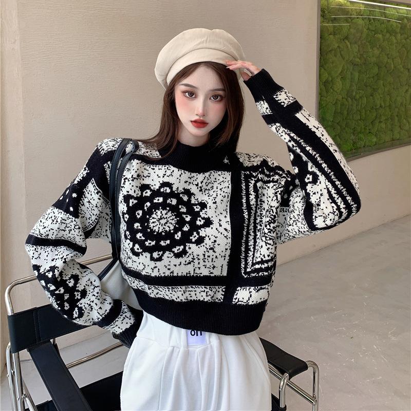 Ins Retro Jacquard Sweater Women's Autumn and Winter Lazy Loose Foreign Style Pullover Knitted Sweater Short