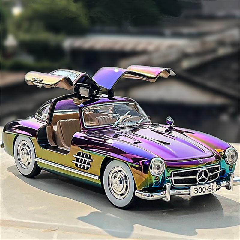 1/24 Benzs 300SL Alloy Car Model Diecasts Metal Classic Electroplating Vehicles Car Model Simulation Sound and Light Kids Gifts