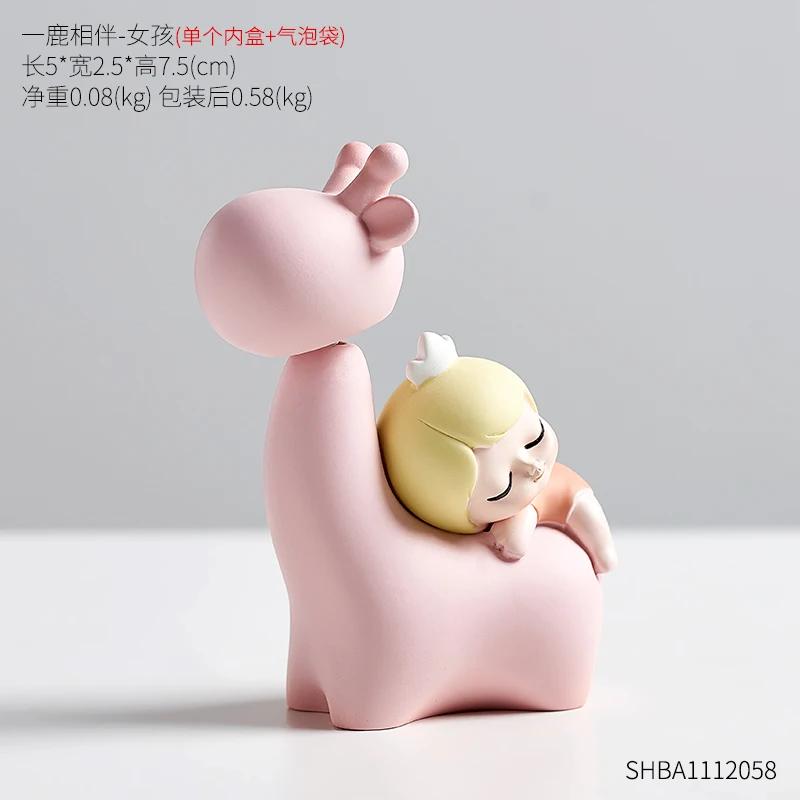 Wohnkultur, schöne Cartoon-Mädchen- und Tierfigur, moderner Stil, Miniaturhandwerk für Wohnzimmerzubehör, Schreibtisch-Ornamente