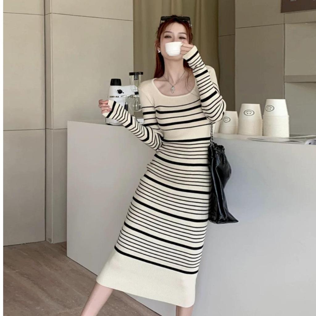 2026 Autumn/Winter Slim-Fit Striped Knit Midi Dress with Long Sleeves - French Style