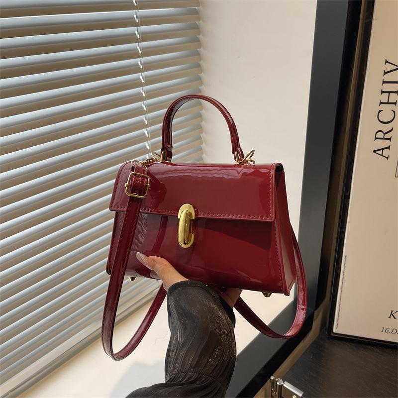 

Леопардовый принт новая модная текстура кроссбоди плечевая портативная женская маленькая квадратная сумка ретро большая вместимость однотонная красный