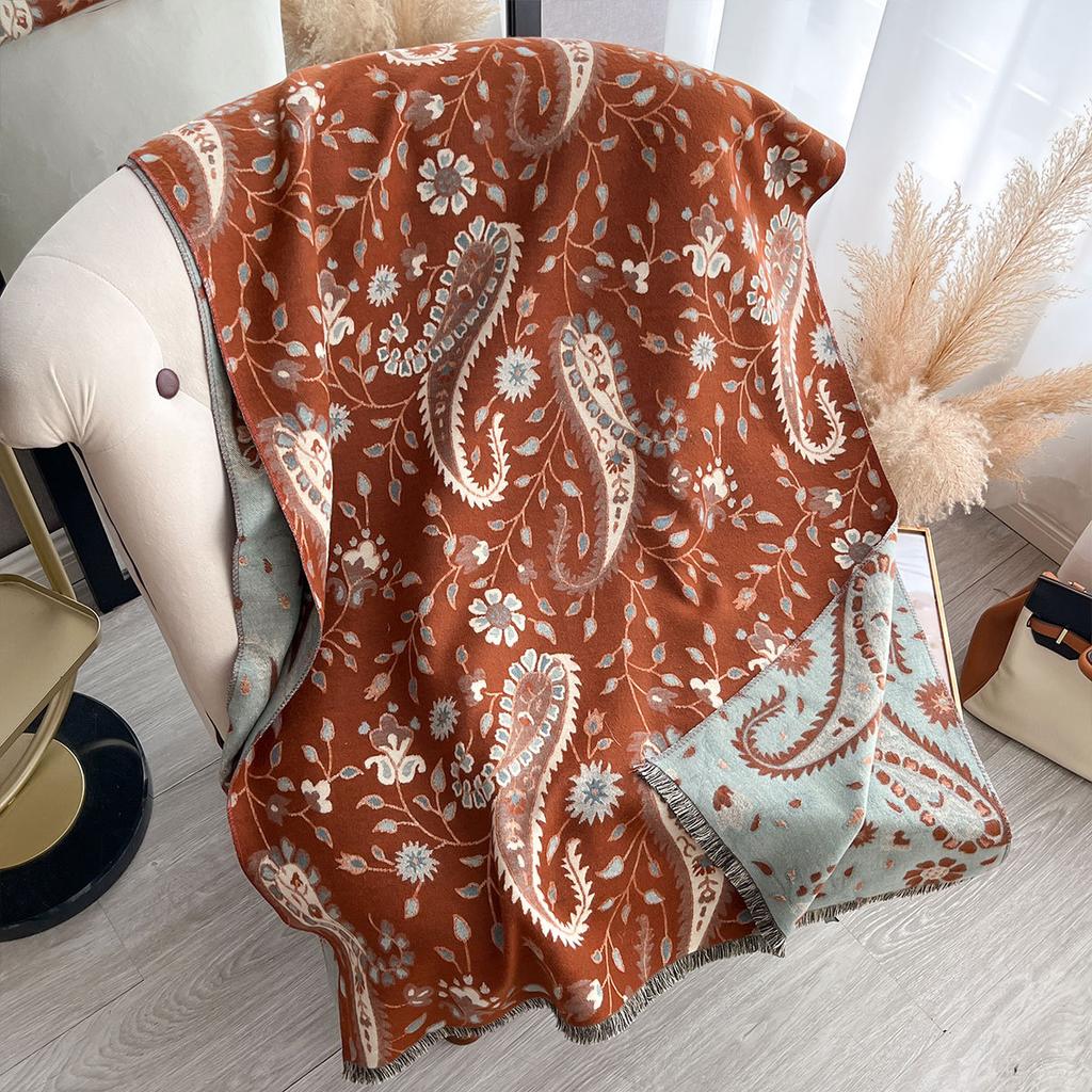 Retro Scarf Cashew Flower Temperament Versatile Shawl Ethnic Style Jacquard Outer Cloak Scarf Cold Women