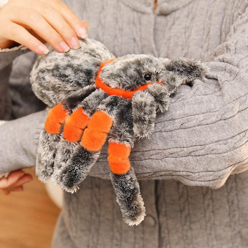 Lifelike Insect Plush Toy Soft Stuffed Cute Toy Spider Ladybug Bee Plush Gifts for Children Insect Enthusiasts Home Decor