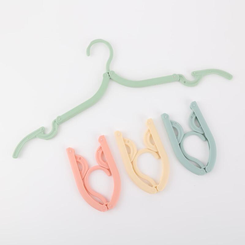 DCLOUD Portable Folding Travel Hanger