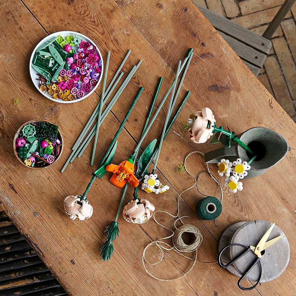 LEGO Botanical Flower Bouquet Building Set Decorative Toy Gift for Men and Women Home Decor 10280