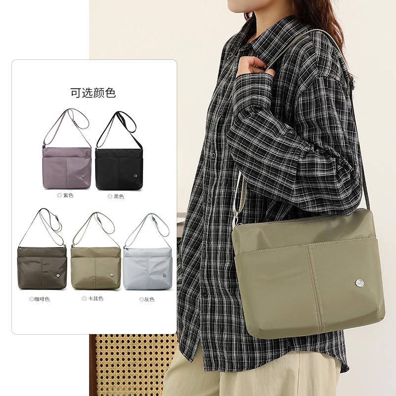 Spring New Casual Fashion Shoulder Bag Lightweight Nylon Bag Trendy Simple Women'S Messenger Bag Women'S Bag