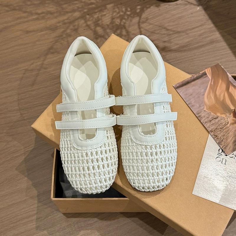 Leather mesh white shoes women's 2025 spring new round head breathable board shoes platform casual sports moral training shoes