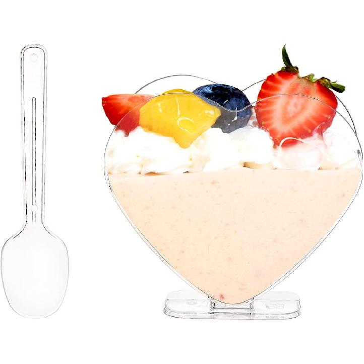 Coloch 100 Pack Plastic Mini Dessert Cup with Spoon for 4 oz Dessert/2.7 oz Liquid, Clear Parfait Appetizer Cup Heart-shaped Small Serving Bowl for