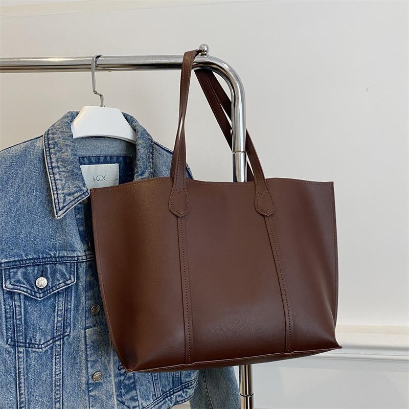 Fashion Splicing Portable Shoulder Bag Women's Autumn and Winter New Simple Solid Color Underarm Bag Versatile Tote Bag