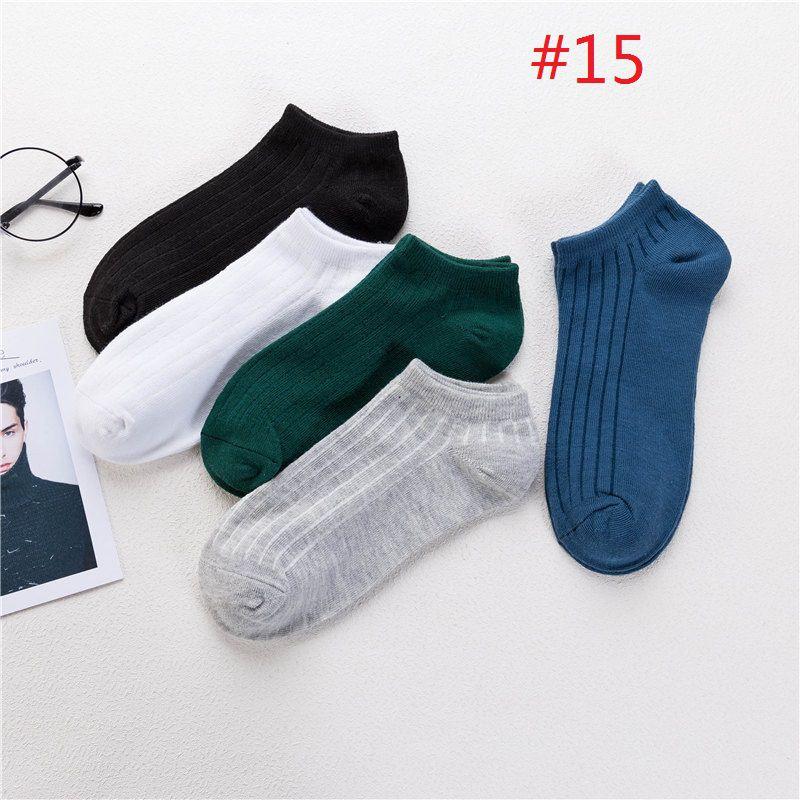 Premium Quality Men's Socks Wholesale For Football And Sports Enthusiasts