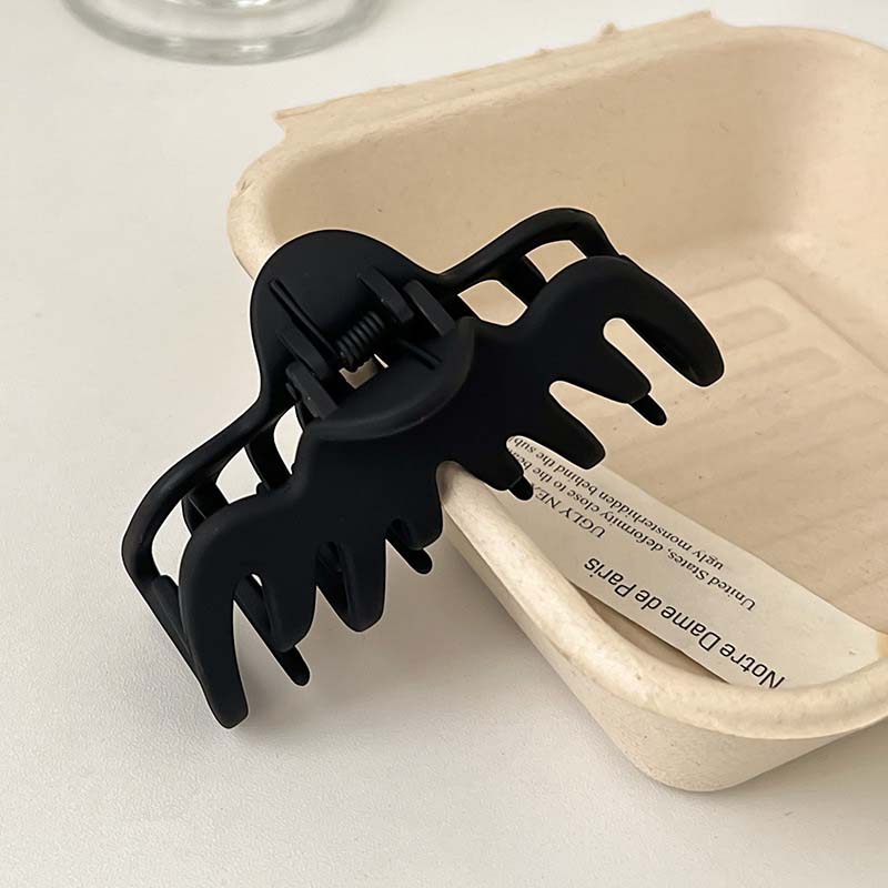 Korean Black Large Hair Claws for Women Girls Elegant Acrylic Hairpins Barrette Crab Hair Clips Headwear Hair Accessories