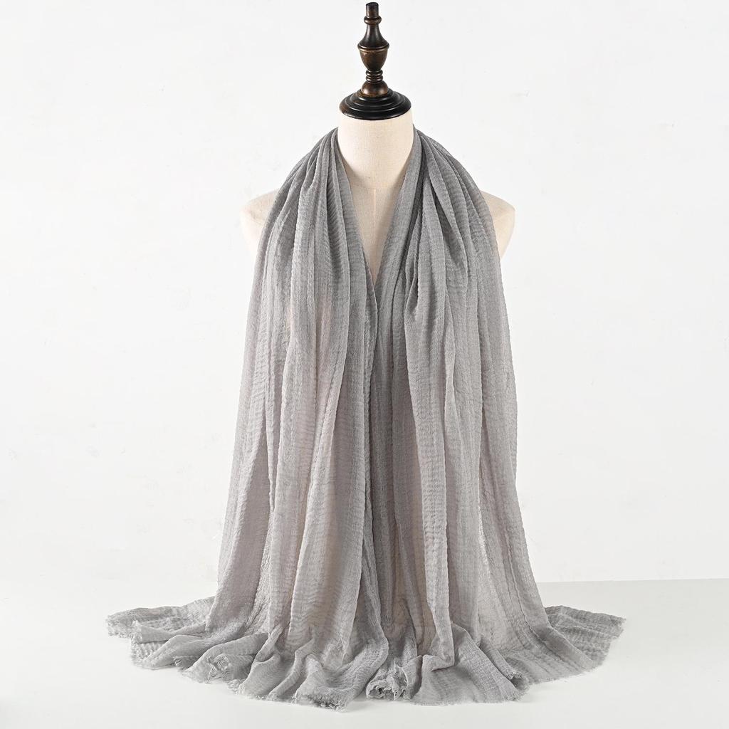 Crinkled Cotton-Linen Blend Scarf with Fringe - Solid Color, 90x180cm, Women's Headscarf
