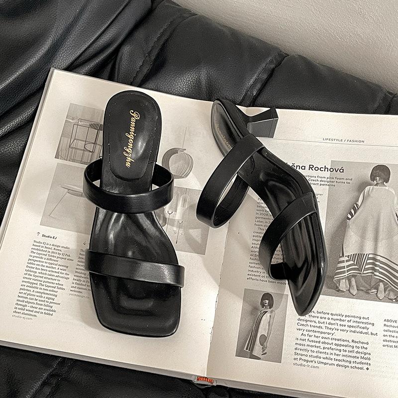 

Light luxury temperament versatile one-word drag outer wear high-end women s new summer skirt sandals 35 чорний