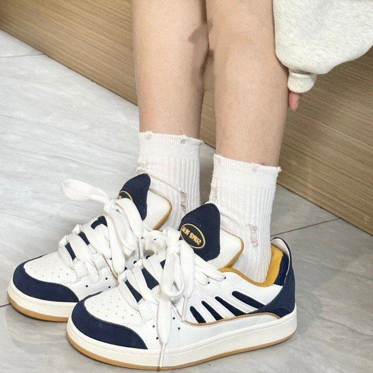 

2024 летние новые контрастные цветные туфли для женщин в стиле ретро, высококачественные повседневные дышащие туфли для сёрфинга 40