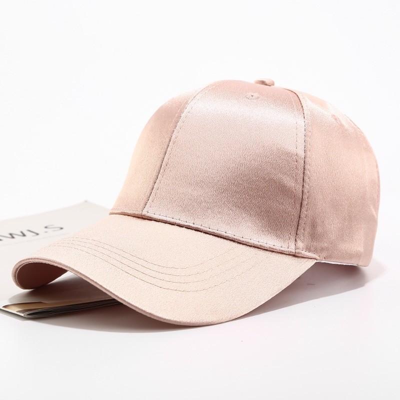 

Silk Cotton Baseball Cap For Women With Sun Protection And Adjustable Fit For Casual Outdoor Wear бежевий