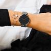 Trendy Men's Mesh Strap Quartz Watch - Fashionable and Minimalist Korean Style for Students and Couples