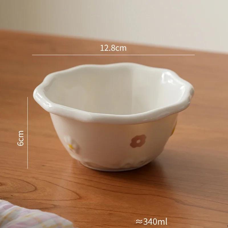 Light Luxury Relief Ceramic Plate Sweet Lovely Dessert Salad Plate Delicious Dishes Dining Plates Exquisite Tableware Rice Bowls