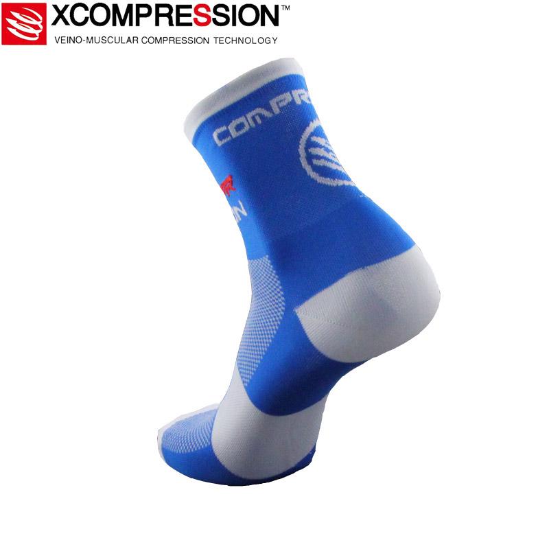 

2017 Новые велосипедные носки Высокоэластичные Спортивные на открытом воздухе Износостойкая обувь для велосипеда Для шоссейных велосипедных носков Носки для горного велосипеда M 38-44 синий